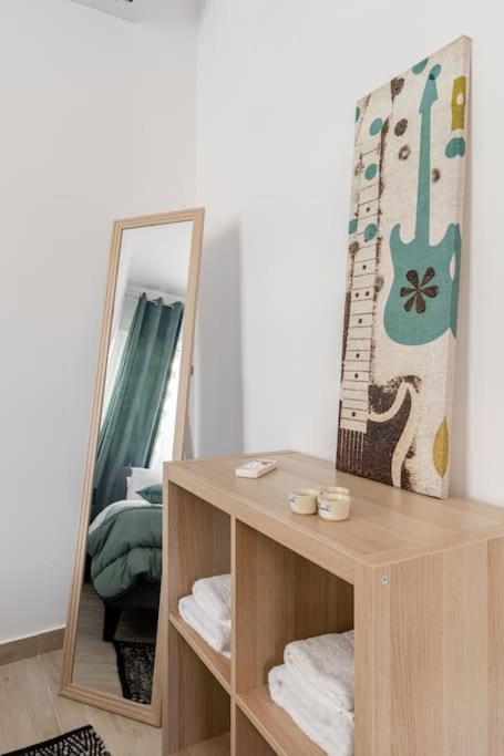 Brand New Bright Modern 6Bdr Apt-1Min To Acropolis Athen Eksteriør billede