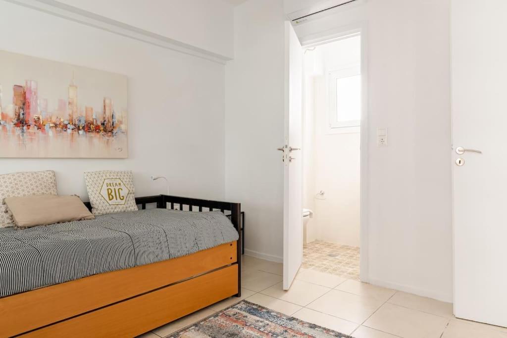 Brand New Bright Modern 6Bdr Apt-1Min To Acropolis Athen Eksteriør billede