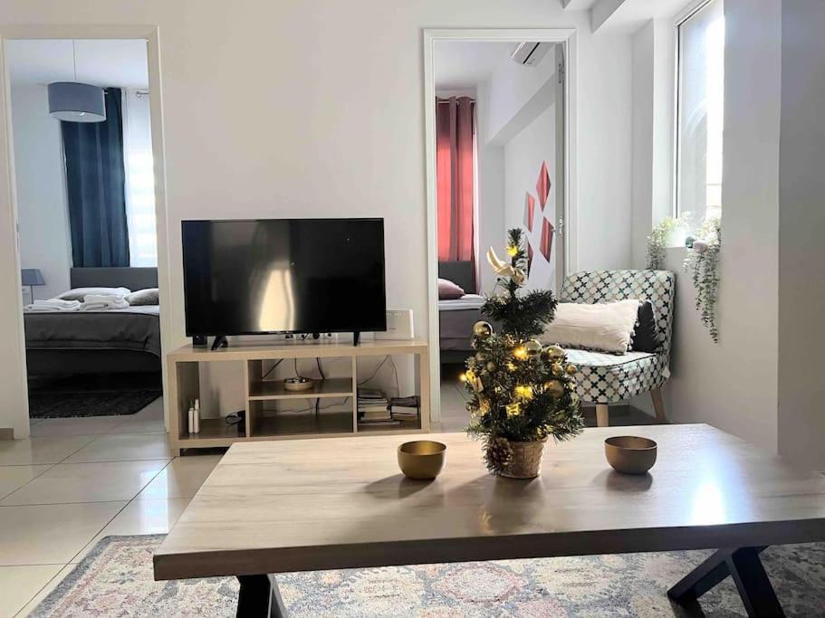Brand New Bright Modern 6Bdr Apt-1Min To Acropolis Athen Eksteriør billede